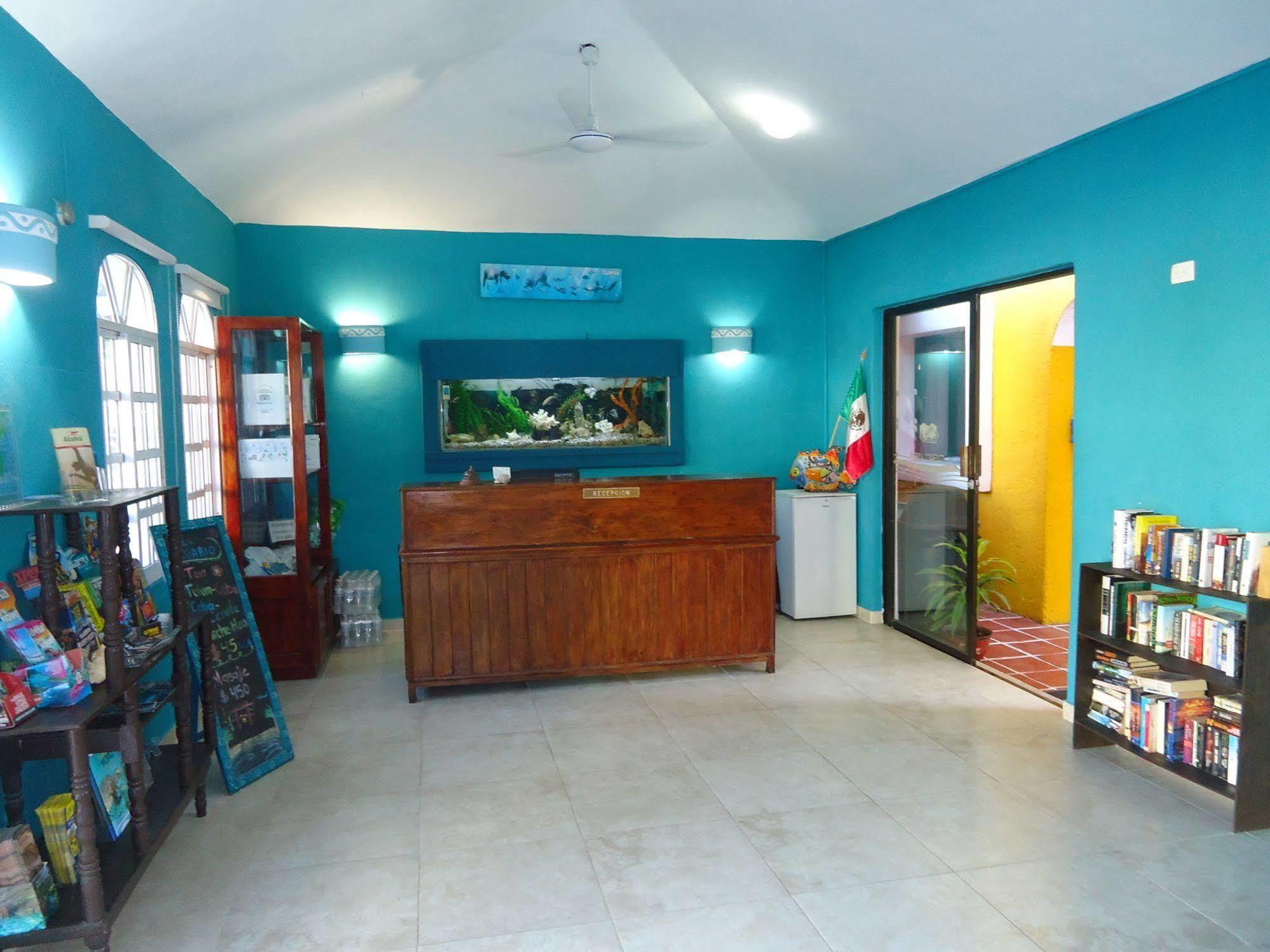 El Acuario Hotel Playa del Carmen Extérieur photo